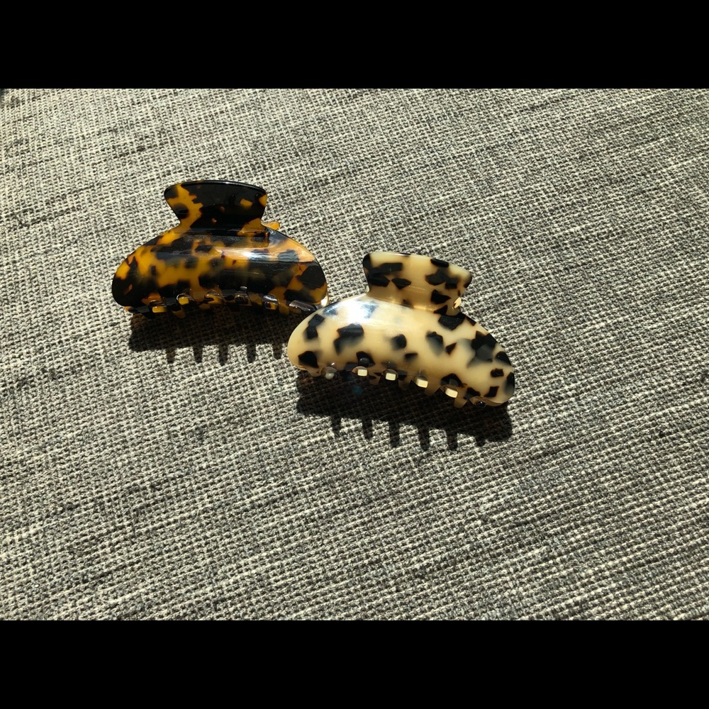 NWOT claw clips